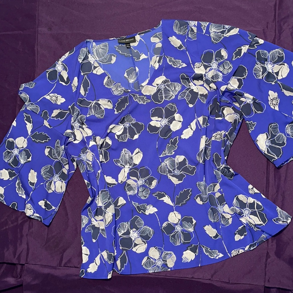 Beautiful Blouse Blue Floral Lane Bryant 26 28 Top - Picture 5 of 5